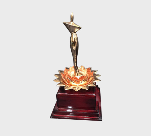 Gold Figure on Lotus Flower Base - SKU ME-042 - Metal